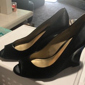 Platinum black wedge heel 9m